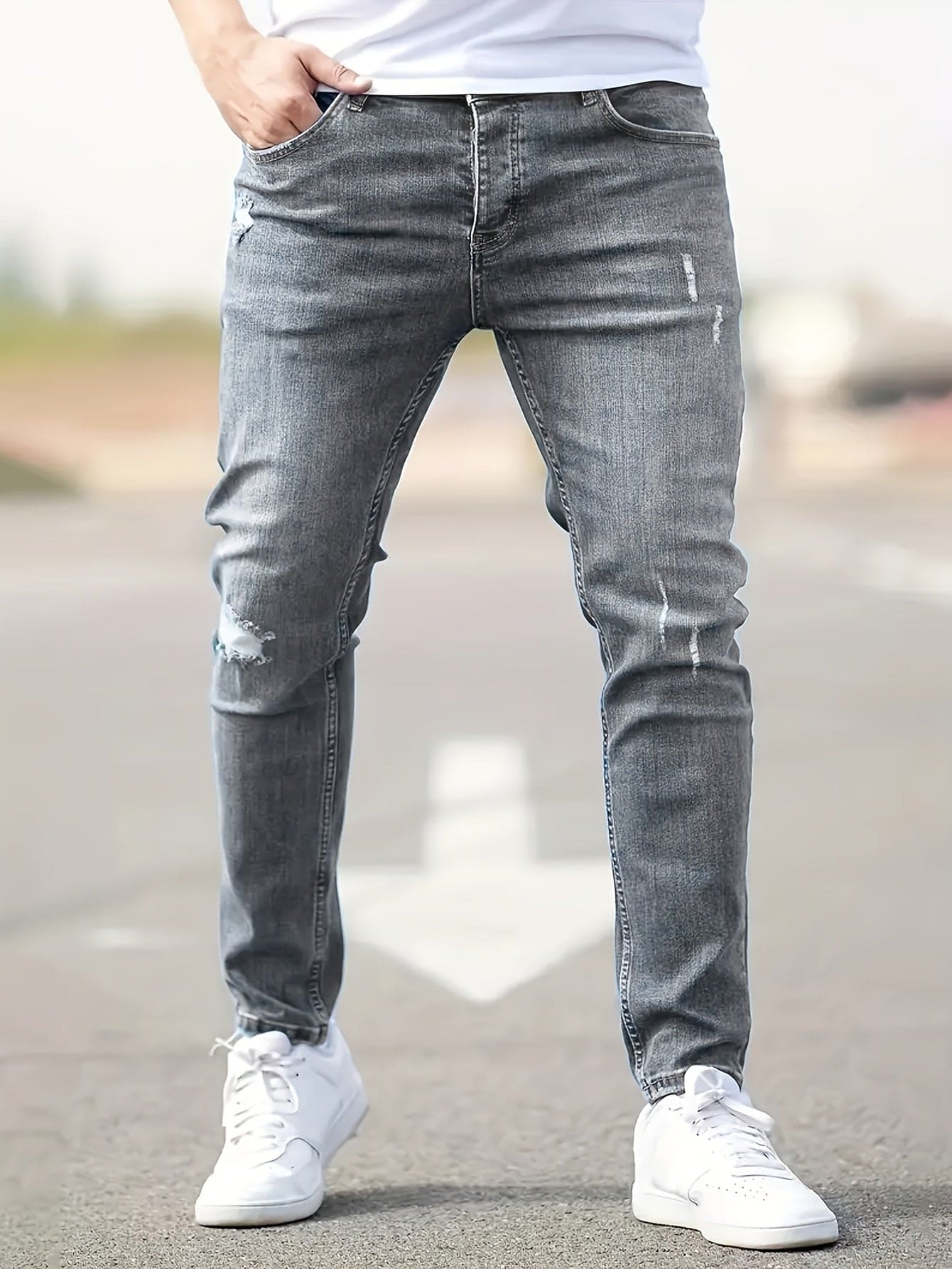 Slim Fit Ripped Denim Jeans - Style and Comfort