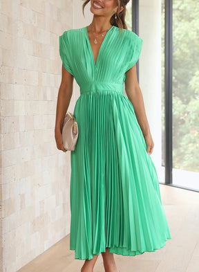 Timeless Maxi Dress - Elegant and Versatile