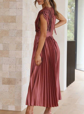 Timeless Maxi Dress - Elegant and Versatile